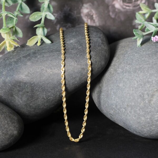 2.5mm 10k Yellow Gold Solid Diamond Cut Rope Chain - Image 7