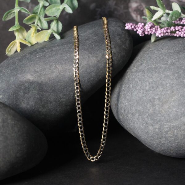 2.6 mm 14k Two Tone Gold Pave Curb Chain - Image 4